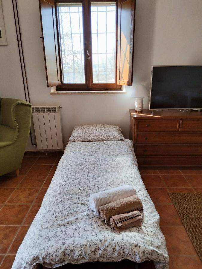 Bed and Breakfast Casale Del Tempo Lento à Narni Extérieur photo